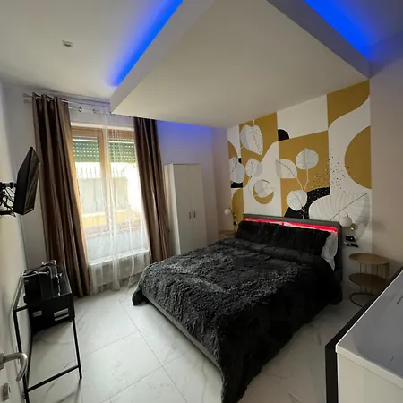 Cagliari Love Suite 4*