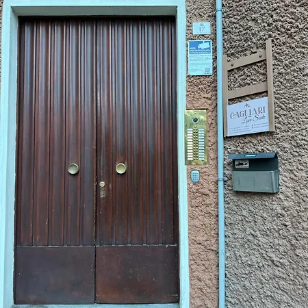 ゲストハウス Cagliari Love Suite 4*