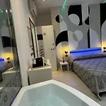 Πανσιόν Cagliari Love Suite