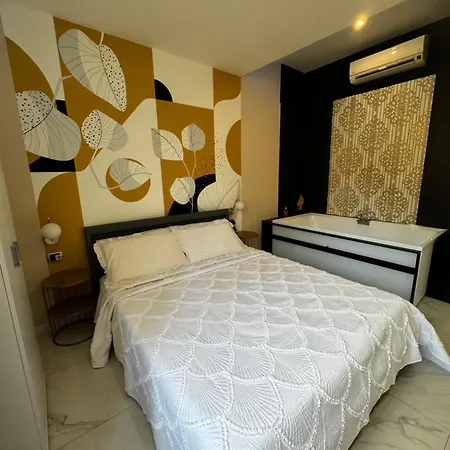 Cagliari Love Suite 招待所 卡利亚里