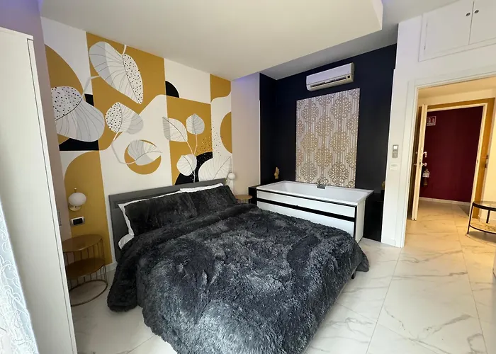 Cagliari Love Suite ゲストハウス カリアリ