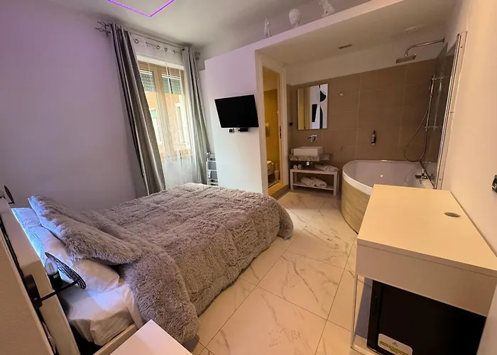 Cagliari Love Suite 4* カリアリ